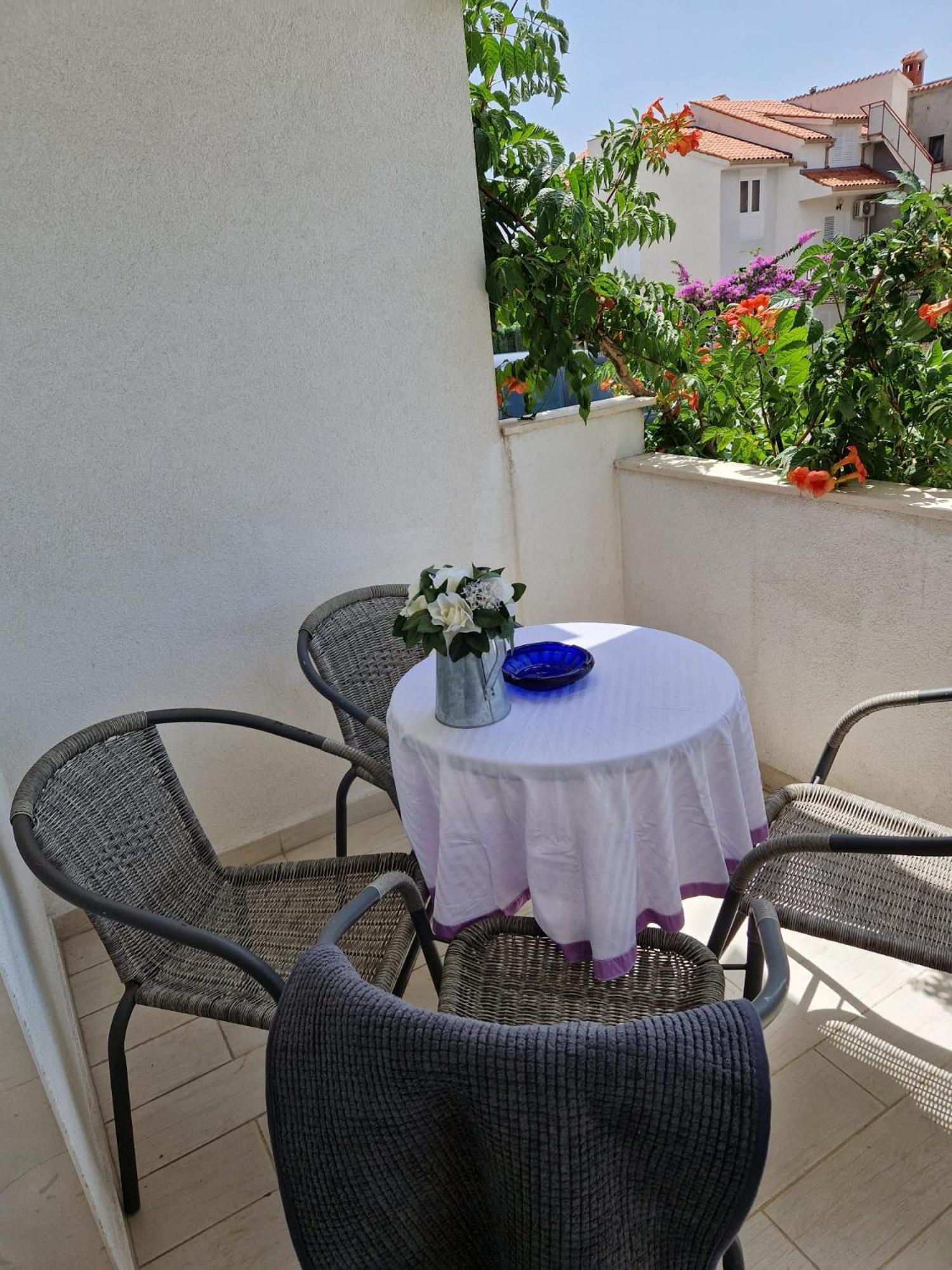 Apartmani Buba Podstrana Exterior photo